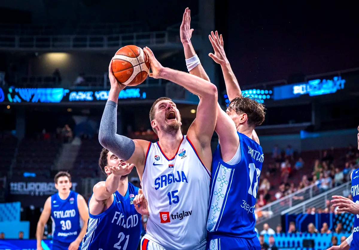 亚博体育官方网站-马刺对热火总决赛2014年第五场的回放